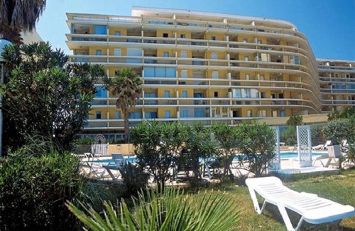La Cote Radieuse Apartment | 4 assets: directly in the water, sea view, pool, parking