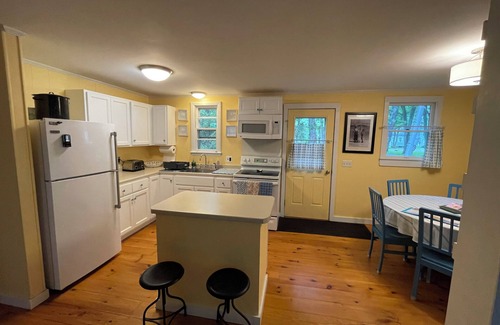Kennebunkport House | 4 Bed, 2 min walk to Goose Rocks Beach, breathtaking sunsets on the back porch.