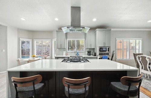 El Paso House | 4 Bed, 3.5 Bath Home with Heated Pool