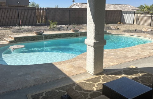 Lake Havasu City House | 4 bed 3 bath Havasu Getaway Lakeside of the highway ! 3 minutes to launch ramp