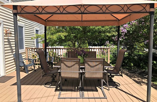 St Ignace House | 4 Bed home in downtown St.Ignace