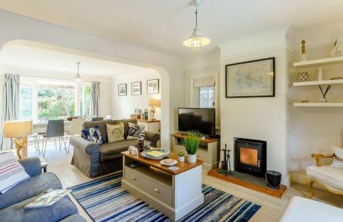 Bembridge House | 4 Bed in Bembridge IC070