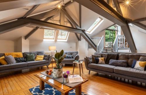 Westleigh House | 4 Bed in Bideford OAPPL