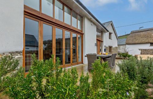 Croyde House | 4 Bed in Croyde 62949
