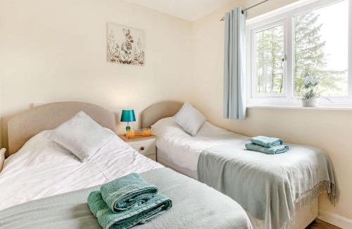 Denbigh House | 4 Bed in Denbigh 62368