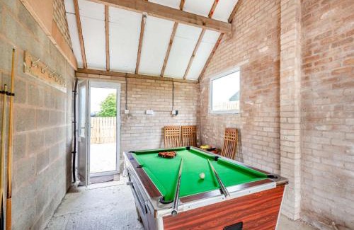 Denbigh House | 4 Bed in Denbigh 62368