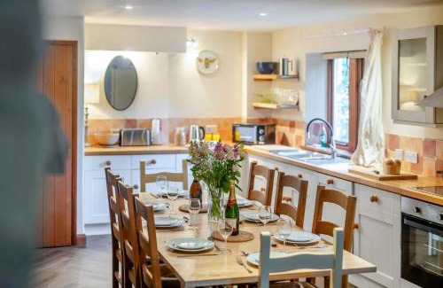 Hawes House | 4 Bed in Hawes oc-g33122