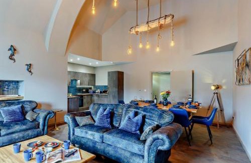 Newquay House | 4 Bed in Newquay 90069