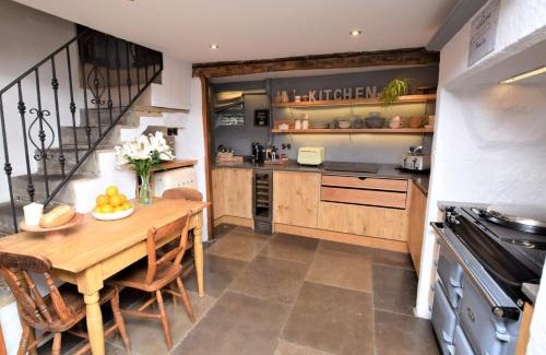 Millers Dale House | 4 bed in Priestcliffe 57687