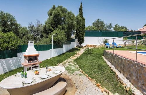 Correeira Villa | 4 Bed Room Villa - Albufeira Center Private Heated Pool (on request)