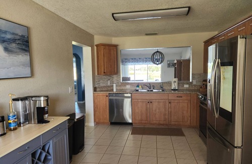 Punta Gorda House | 4 bed with Pool and Spa. Minutes from Boating, Fishing, Golfing and the Gulf