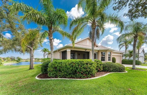 Punta Gorda House | 4 bed with Pool and Spa. Minutes from Boating, Fishing, Golfing and the Gulf