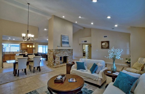 Shadowridge House | 4 bedroom, 2 bath, beautiful relaxing outdoor living with heated pool