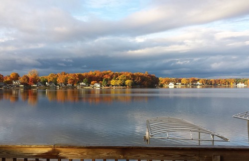 Kendall House | 4 Bedroom 2 Bath Home on All-Sports Eagle Lake