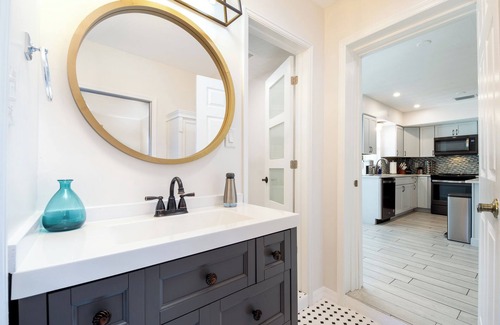 Clearwater House | 4-bedroom, 2-bathroom house with pool, hot tub and PS-5 in Clearwater