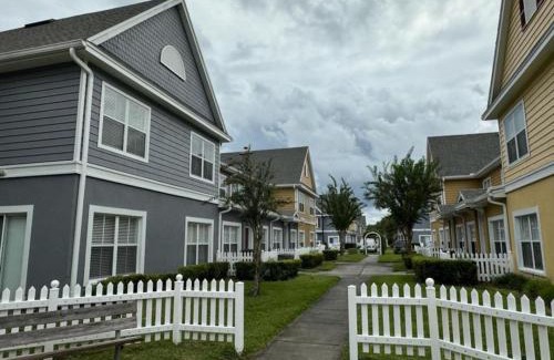 Kissimmee House | 4 Bedroom 3 Bathroom Villas At Seven Dwarfs 8-107