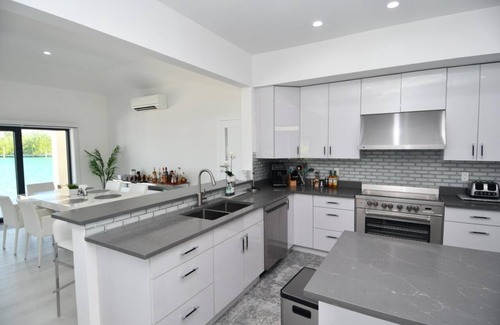 Treasure Cay House | 4-Bedroom, 4-Bath Oasis in Treasure Cay – WiFi, AC, Steps from the Water