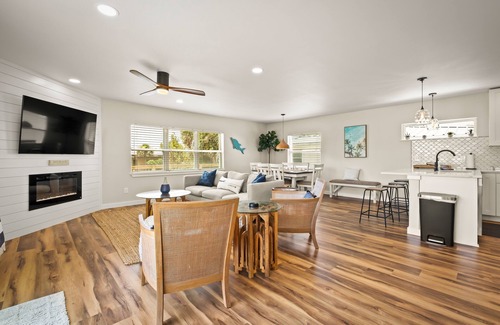 Jacksonville Beach House | 4 Bedroom 4 bath 2 kitchens Ocean View Roof Deck