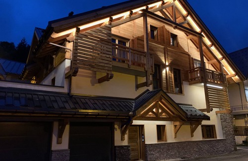 Valloire Apartment | 4-bedroom 5* apartment at the foot of the slopes