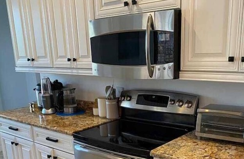 Vero Beach Apartment | 4 Bedroom 700679 by Houzlet