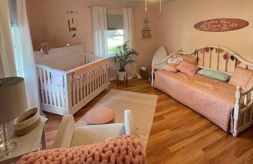 Vero Beach Apartment | 4 Bedroom 813444 by Houzlet