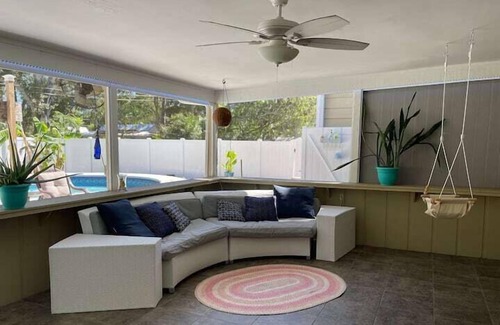 Vero Beach Apartment | 4 Bedroom 813444 by Houzlet
