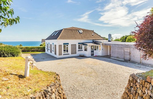Coverack Cottage | 4 bedroom accommodation in Helston & The lizard