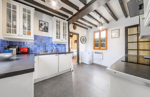 Haudricourt Au Bois House | 4 bedroom accommodation in Haudricourt Aubois