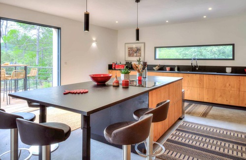 Sillans-la Cascade House | 4 bedroom accommodation in Sillans La Cascade