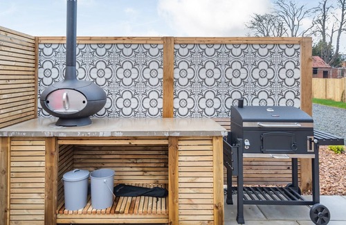 Spilsby Cottage | 4 bedroom accommodation in Little Steeping
