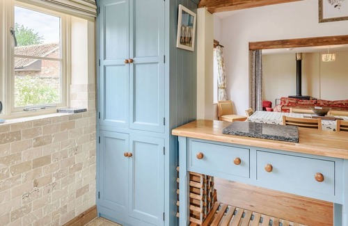 Burgh le Marsh Cottage | 4 bedroom accommodation in Burgh Le Marsh