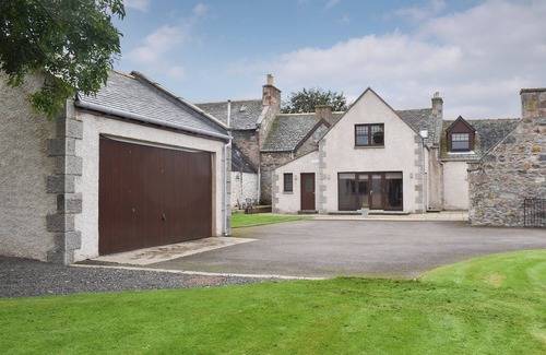 Ballindalloch Cottage | 4 bedroom accommodation in Tomintoul, near Grantown-on-Spey