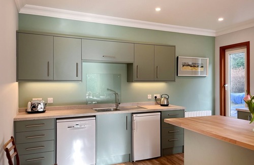 Tayvallich Cottage | 4 bedroom accommodation in Tayvallich, near Lochgilphead