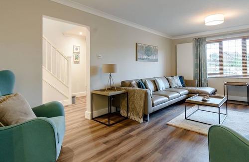 Hawkinge Cottage | 4 bedroom accommodation in Folkestone
