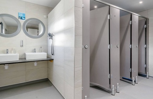 Cayton Cottage | 4 bedroom accommodation in Killerby, Cayton, near Scarborough