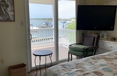 Ship Bottom House | 4 bedroom accommodation in Ship Bottom