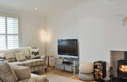 Kilrenny Cottage | 4 bedroom accommodation in Cellardyke, near Anstruther