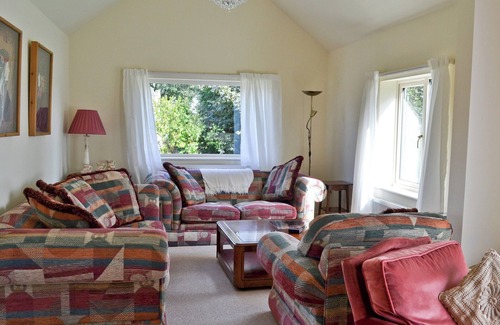 Althorpe Cottage | 4 bedroom accommodation in Althorpe, near Scunthorpe