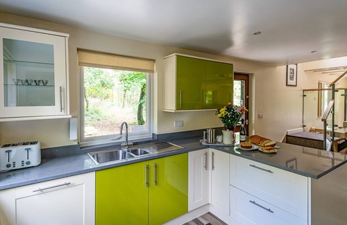 Farley Cabin | 4 bedroom accommodation in Oakamoor