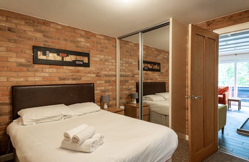 Farley Cabin | 4 bedroom accommodation in Oakamoor