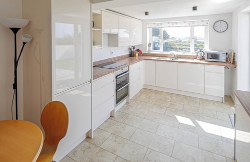 Edern Cottage | 4 bedroom accommodation in Morfa Nefyn, Pwllheli