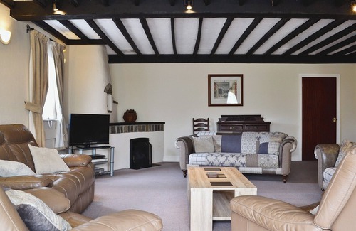 Kilgetty Cottage | 4 bedroom accommodation in Kilgetty, Dyfed
