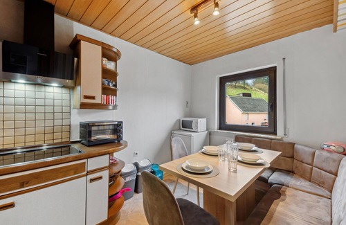 Oberelz House | 4 bedroom accommodation in Oberelz