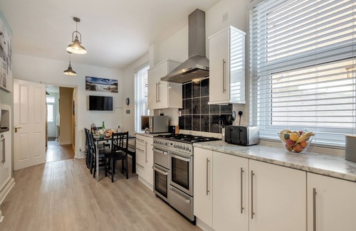 Bacton Cottage | 4 bedroom accommodation in Bacton