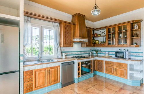 Baena House | 4 bedroom accommodation in Baena