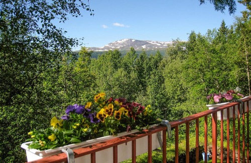 Kall House | 4 bedroom accommodation in Järpen