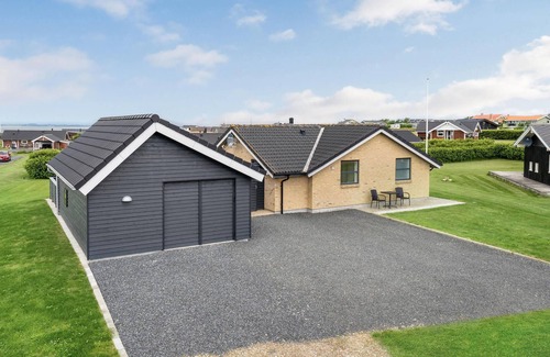 Vinderup House | 4 bedroom amazing home in Vinderup