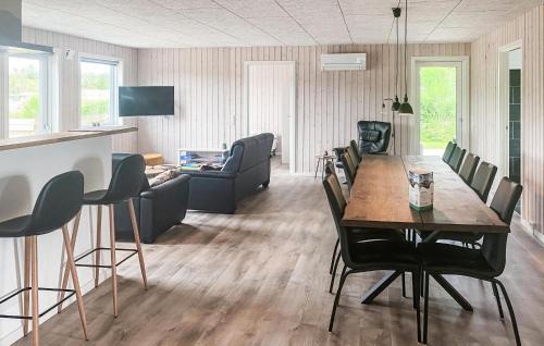 Ringkøbing-Skjern Municipality House | 4 Bedroom Amazing Home In Skjern