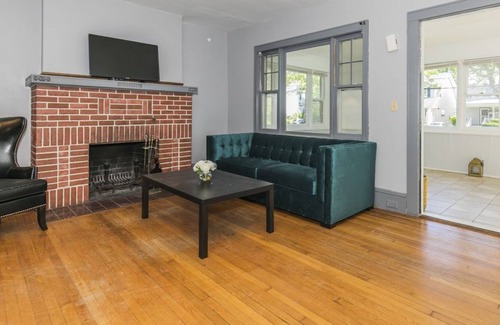 Asbury Park House | 4 Bedroom Asbury Park Vacation Home near Beach