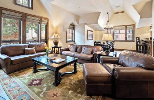 Downtown Resort | 4 BEDROOM ASPEN MOUNTAIN RESIDENCES, OLD HYATT, BEST LOCATION!